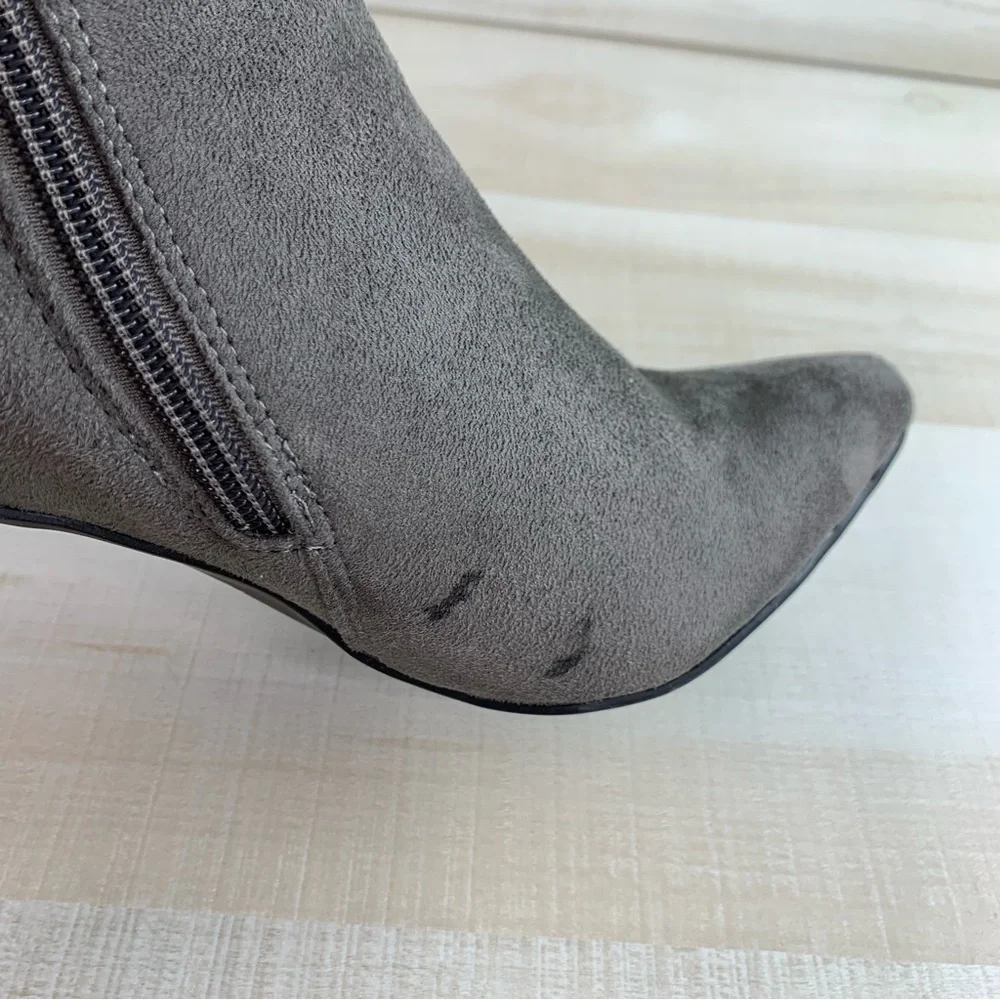 Amelia Grace Grey Knee High Boots - Picture 7 of 15